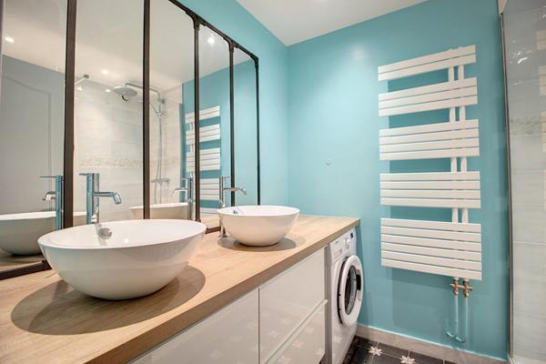 APPARTEMENT RUEIL-MALMAISON COEUR DE VILLE 4 PIECES 3 CHAMBRES AVEC BOX ET CAVE REFAIT A NEUF