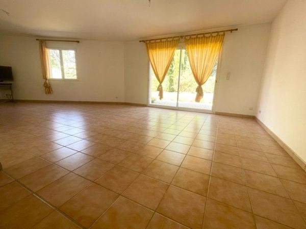 PLAIN-PIED 3 chambres avec garage 45 m²
