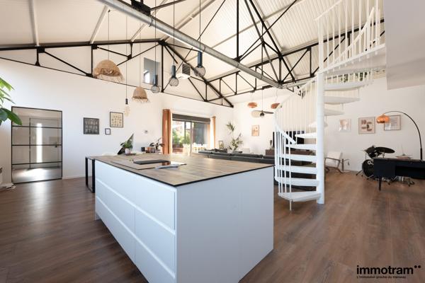 Vente Loft 150m2 - 3 chambre(s) - Wasquehal, • Réf. VA27193