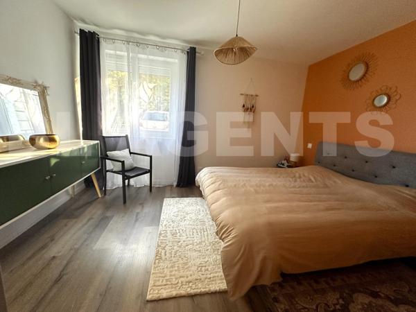 Appartement 5 pièce(s) 99 m2