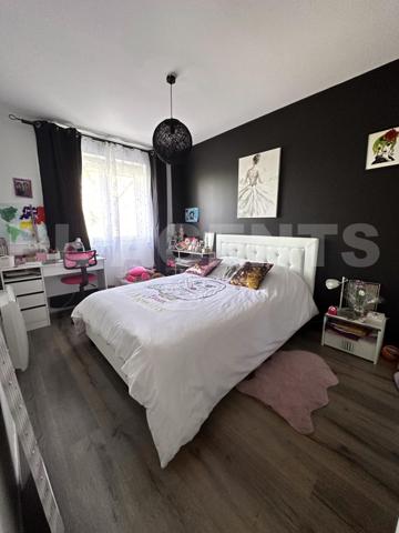 Appartement 5 pièce(s) 99 m2