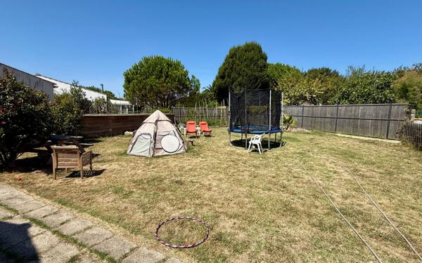 Maison à vendre    6 pièces •  Le Château-d'Oléron