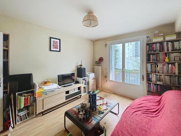 T3 Métro Jacques Cartier à Rennes: