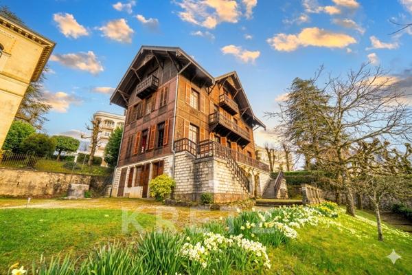 propriété unique Aix les Bains, avec palais italien