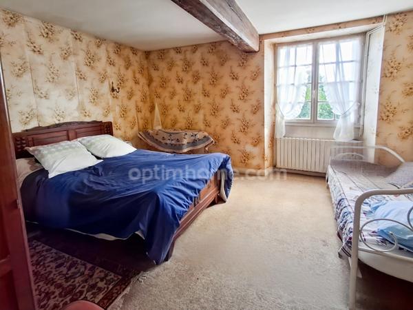 LONGERE DE 170 M² HABITABLES sur un beau terrain de 2000 m²