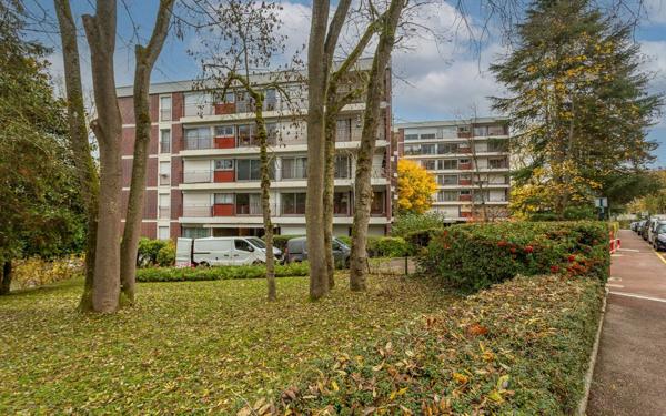 Appartement à vendre    1 pièce • 41,50 m2 Brunoy