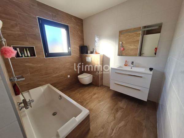 Maison 141.19m² Terrain 528m² Garage Chalet