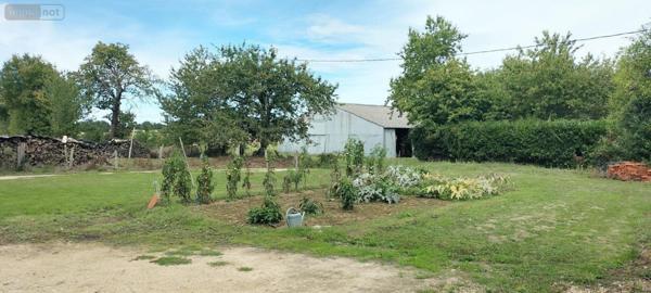 Maison individuelle à vendre à Lezay dans les Deux-Sèvres (79120), ref : 13591