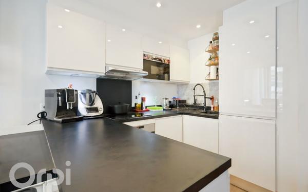 Appartement à vendre    3 pièces •  Cannes