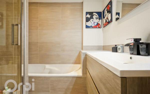 Appartement à vendre    3 pièces •  Cannes