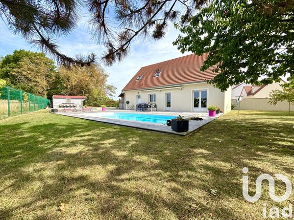 Maison à vendre 7 pièces 138 m² Réau