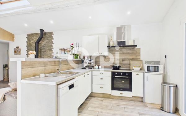 Maison à vendre    6 pièces •  Callian