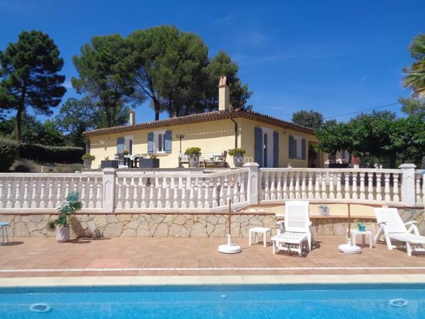 Vente Villa 6 pièces 160 m2 à Salernes