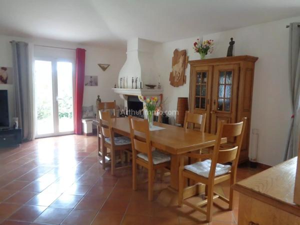 Vente Villa 6 pièces 160 m2 à Salernes