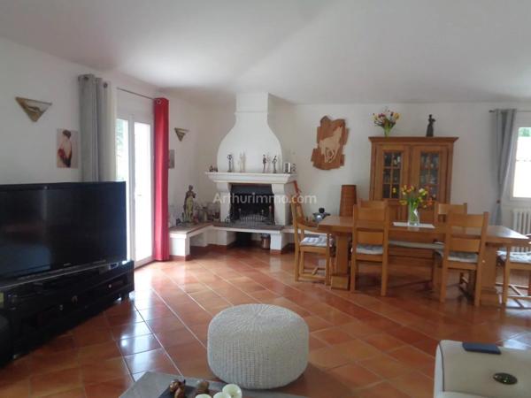 Vente Villa 6 pièces 160 m2 à Salernes