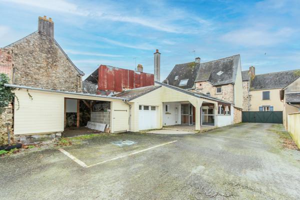 Saint-Ouën-des-Toits (53410) Maison comprenant une appartement et ancien commerce