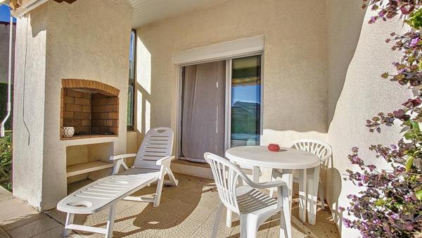 SUPERBE VILLA 4 FACES - 3 CHAMBRES - PISCINE -