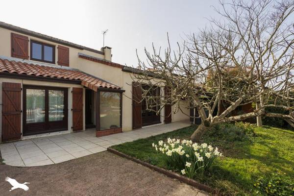 Maison à vendre |                                       Labège |                                        7 pièces  |  146 m²