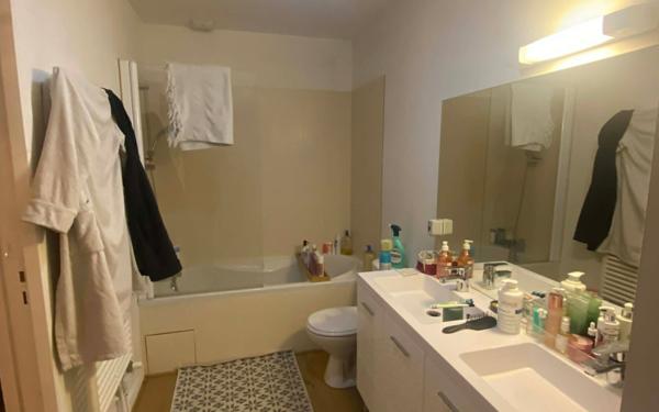 Appartement à louer    3 pièces • 75,35 m2 Saint-Yrieix-la-Perche