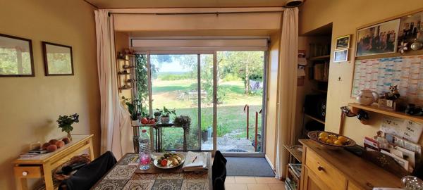 Saint-Front (16460) VIAGER OCCUPÉ,BOUQUET 101 462 € ,RENTE 630 € ,POUR UNE DAME DE 83 ANS ,MAISON DE CAMPAGNE AVEC GRANGE DE 144 M