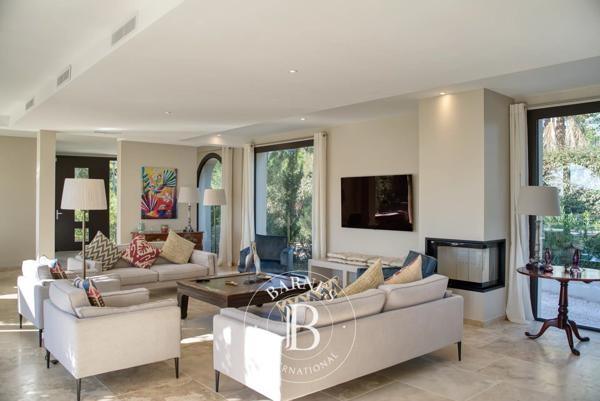 Grimaud, Villa 6 Chambres -  350 m² à vendre