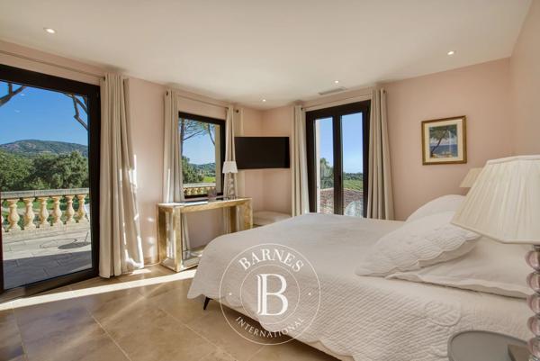 Grimaud, Villa 6 Chambres -  350 m² à vendre