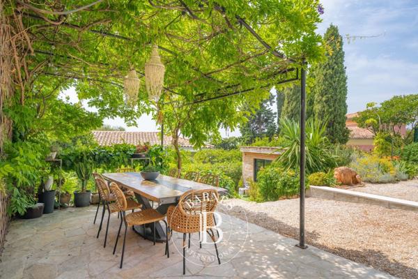 Villefranche-sur-Mer, Villa 4 Chambres -  190 m² à vendre