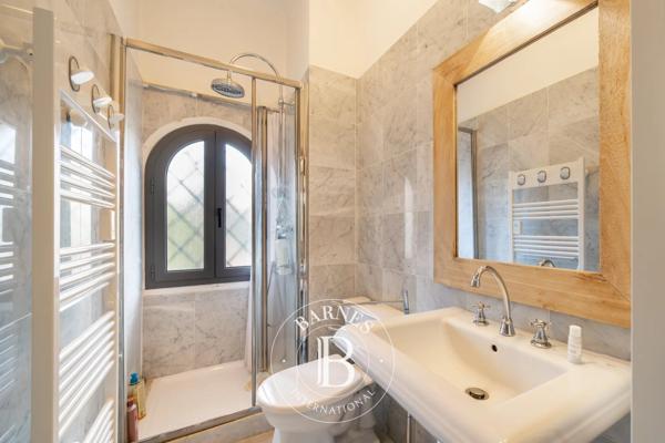 Villefranche-sur-Mer, Villa 4 Chambres -  190 m² à vendre