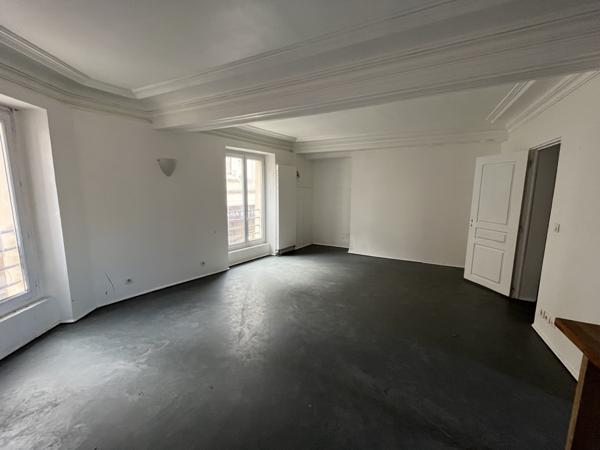 Immeuble
                                                                                                                                                
                                                                                                                                                
                                                                                                                                                
                                                    
                                                                                                                                                                                                                                                                                                                        197  m²                                                                                                                                                                                                         2 etage(s)
