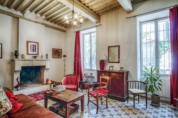 Maison Pernes Les Fontaines 7 pièce(s) 185 m2