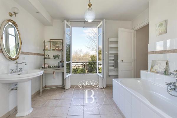 Marly-le-Roi, Maison 5 Chambres -  276 m² à vendre