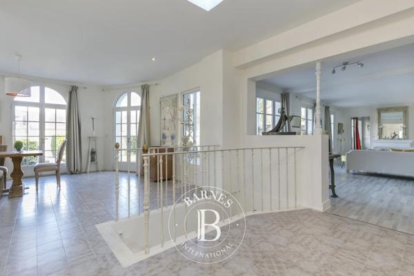Marly-le-Roi, Maison 5 Chambres -  276 m² à vendre