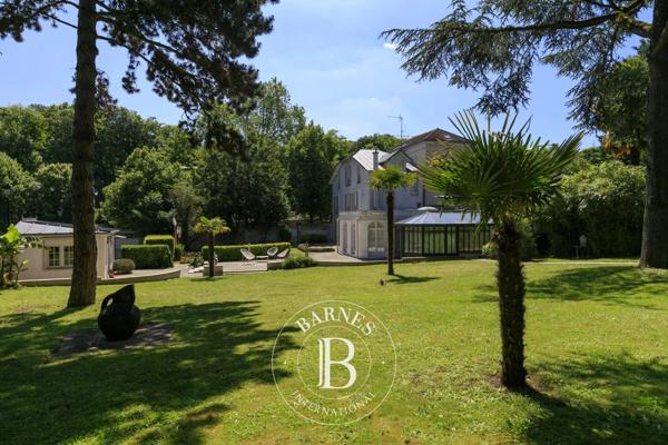 Marly-le-Roi, Maison 5 Chambres -  276 m² à vendre