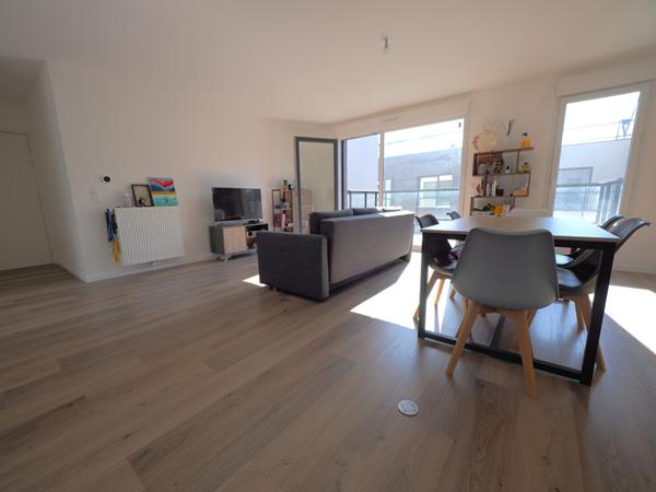 APPARTEMENT A VENDRE - 3 PIECES - 68m² - ROMAINVILLE