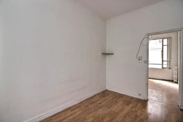 À vendre : Appartement 2 pièces à Paris - Référence V1042