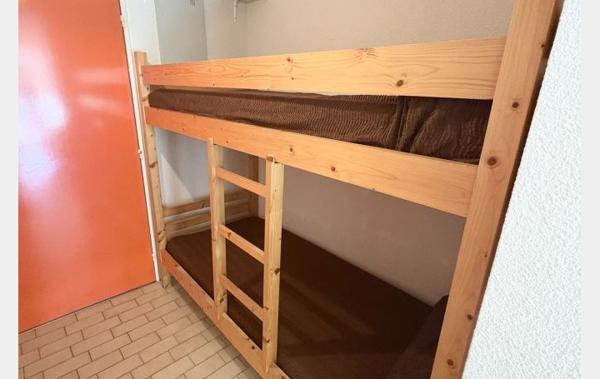 Vente Studio Cabine vue verdure + parking à rafraîchir Le grau-du-roi   