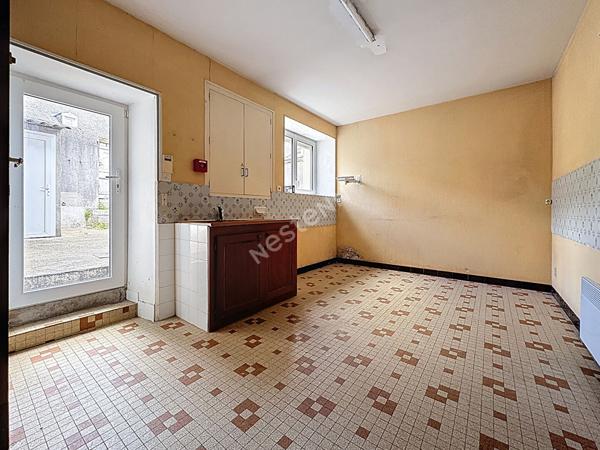 Immeuble de rapport de 135 m² à Champtocé sur Loire comprenant un local commercial et un appartement