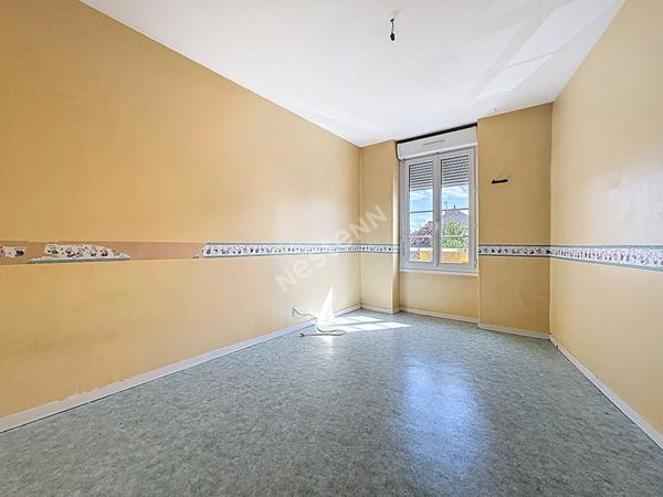 Immeuble de rapport de 135 m² à Champtocé sur Loire comprenant un local commercial et un appartement