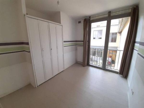 Appartement 4 pièces                                        - 69400 Villefranche-sur-Saône Réf : 5354