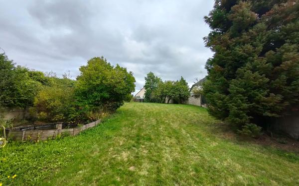 Terrain à vendre    Guingamp