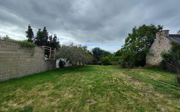 Terrain à vendre    Guingamp