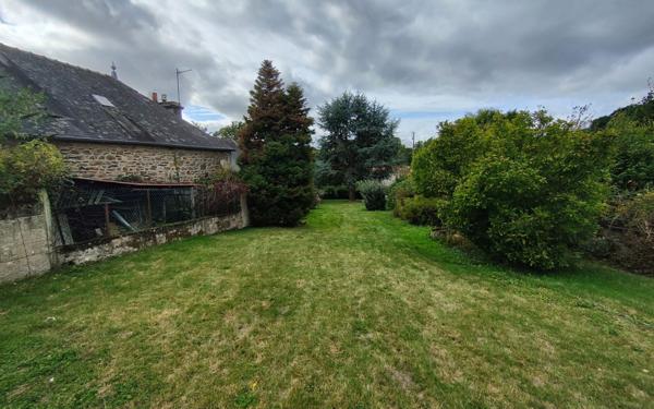 Terrain à vendre    Guingamp