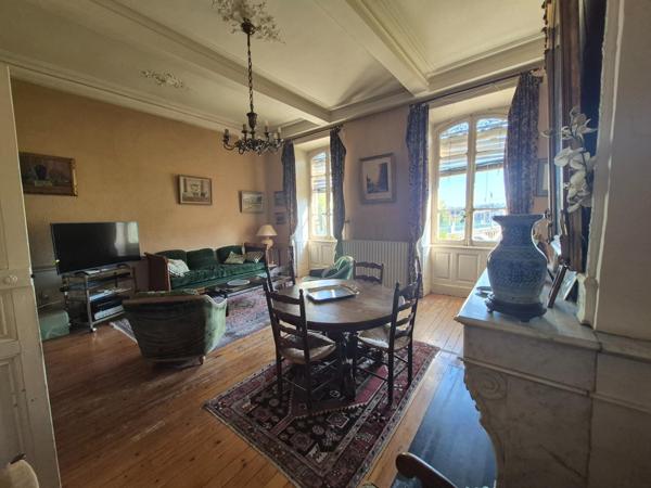 Charme, caractère et emplacement idéal : appartements d’exception au cœur de Vals?les?Bains !