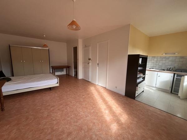 Maison à vendre |  Saintes |  2 pièces | 62 m²