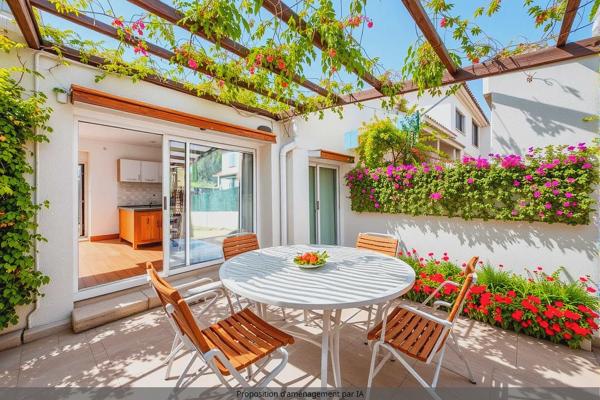 La Ciotat Fardeloup – Maison avec jardin privatif , parking et dépendances