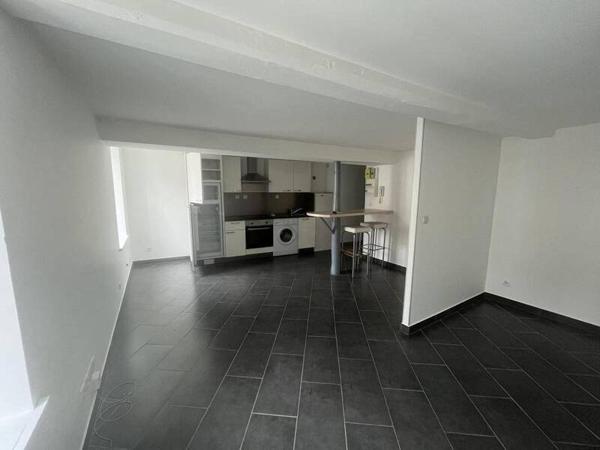 Appartement 1 pièce                                        - 42600 Montbrison Réf : 11687
