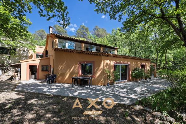 EXCLUSIVITE - LE PUY SAINTE REPARADE - VILLA 217m2 sur 9000m2 de terrain - 495 000