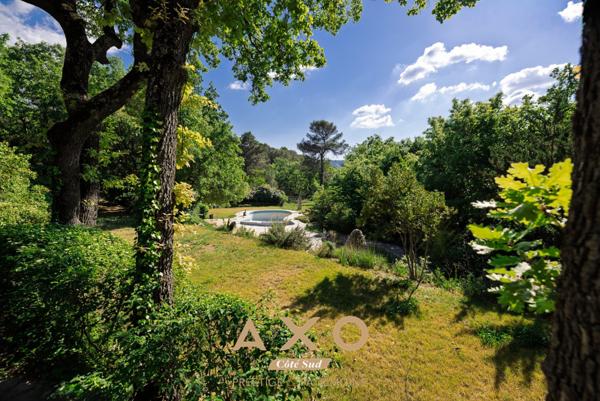 EXCLUSIVITE - LE PUY SAINTE REPARADE - VILLA 217m2 sur 9000m2 de terrain - 495 000