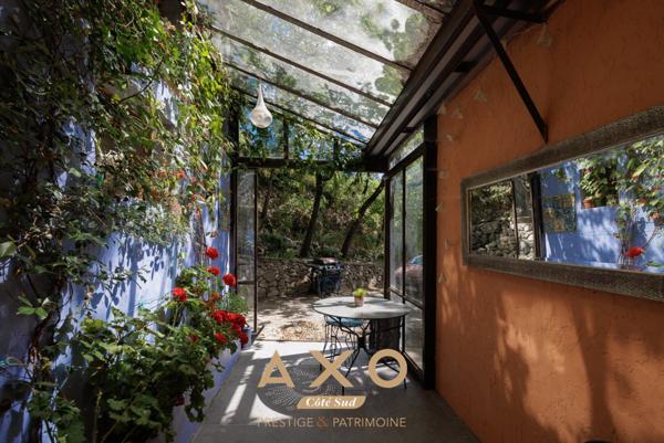 EXCLUSIVITE - LE PUY SAINTE REPARADE - VILLA 217m2 sur 9000m2 de terrain - 495 000