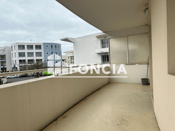Location Appartement meublé 2 pièces 28.86 m² - AVENUE JEAN MONNET La Rochelle 17000